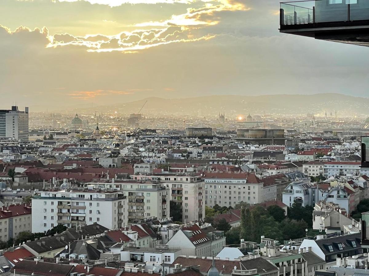 Triiiple Level 20 - Sonnenwohnen Apartment Mit Parkplatz Und Fantastischem Ausblick Wien Ngoại thất bức ảnh