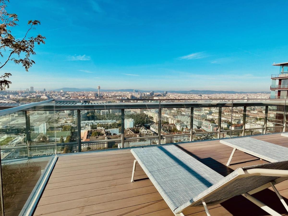 Triiiple Level 20 - Sonnenwohnen Apartment Mit Parkplatz Und Fantastischem Ausblick Wien Ngoại thất bức ảnh