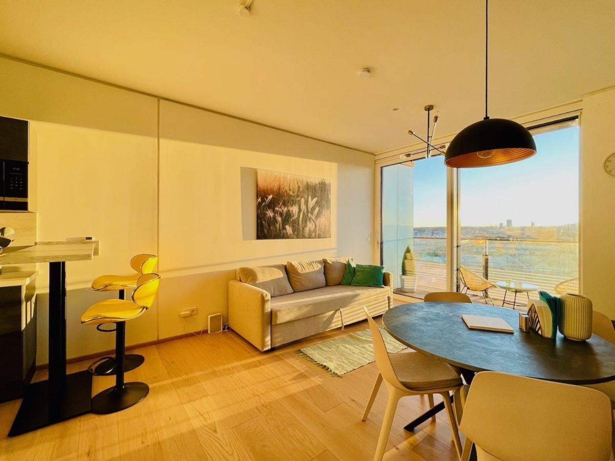 Triiiple Level 20 - Sonnenwohnen Apartment Mit Parkplatz Und Fantastischem Ausblick Wien Ngoại thất bức ảnh